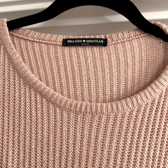 Brandy Melville Sweaters - Brandy Melville sweater. One size